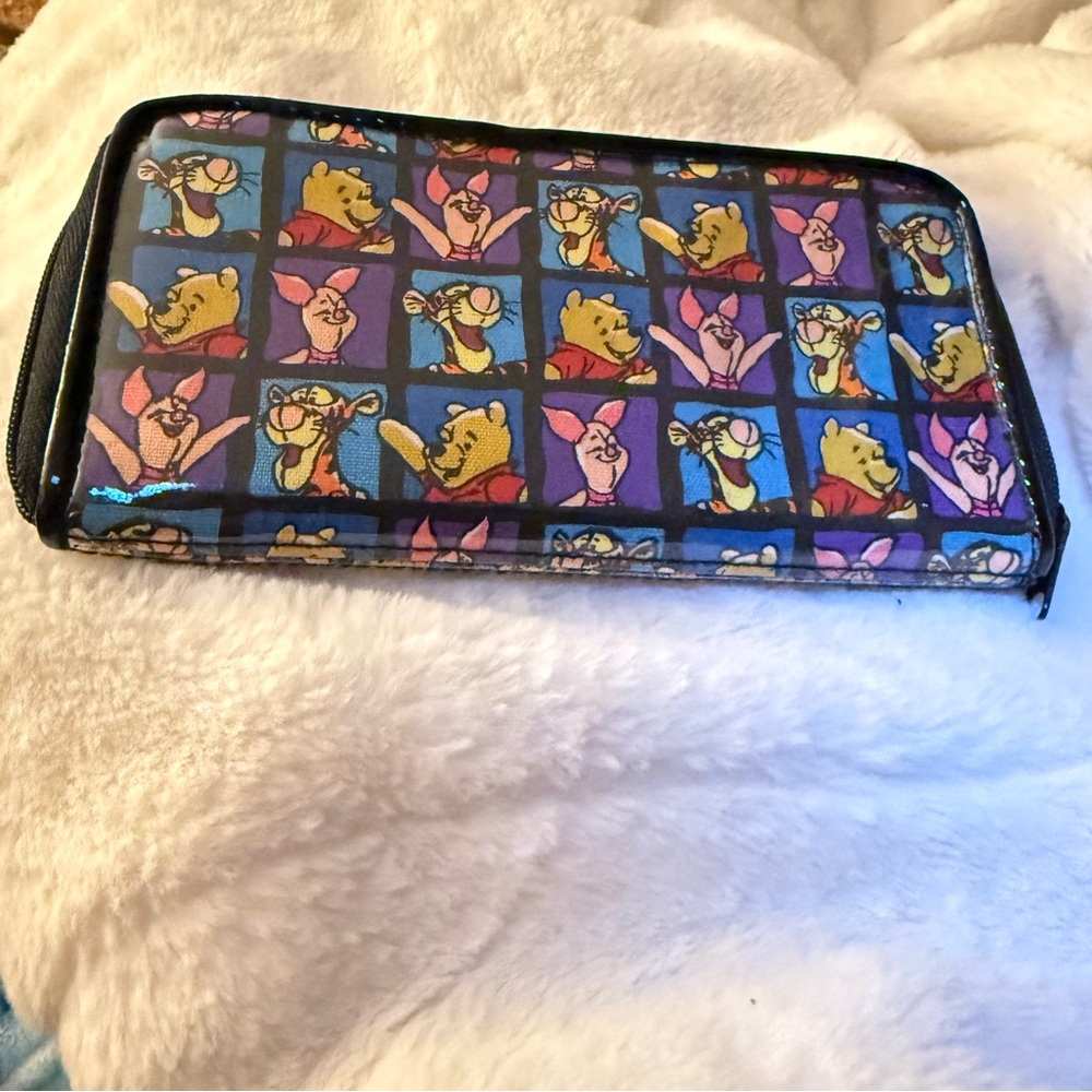 Disney Pooh Bear With Black Multicolor Cute Characters Zip Pouch Wallet Vintage